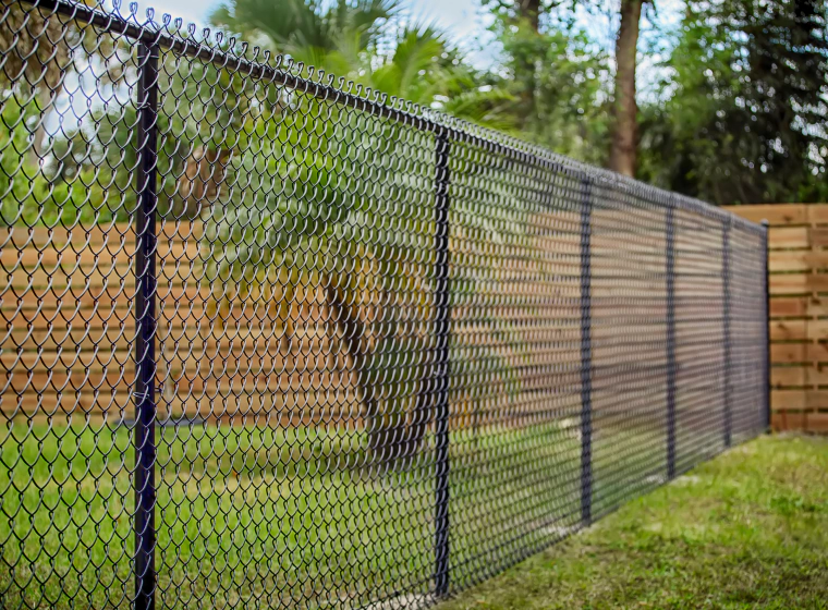 chain link fence